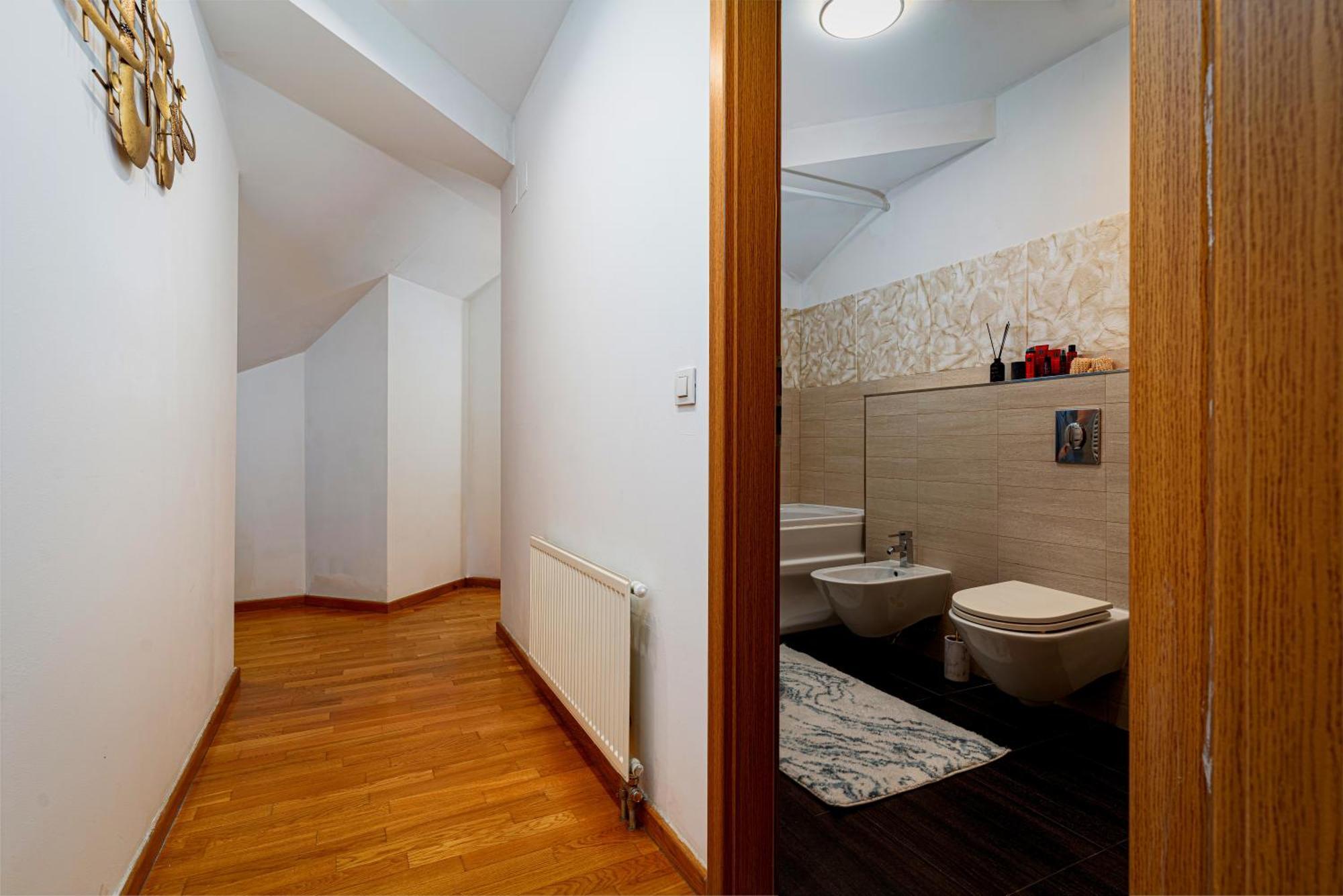 Golden River Apartment Praga Exterior foto